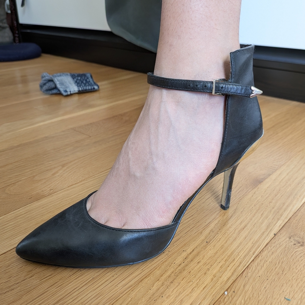 Enzo Angiolini Black Ankle Strap Heels